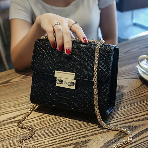 Faux Croc Bag Black - Picture 4 of 7